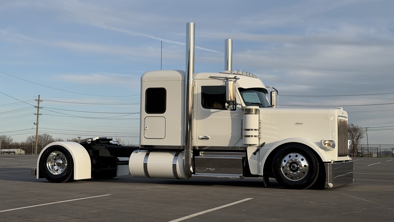 GH-5 Grand Hauler — side profile