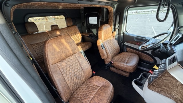 GH-5 rear seat — back view