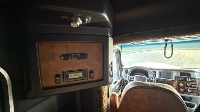 GH-5 overhead console